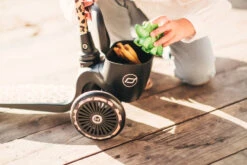 Scoot And Ride Leopard Highwaykick 2 Step SR-96524 -Baby Thuis Verkoop Scoot and Ride Leopard Highwaykick 2 Step SR 96524 .sfeer 2