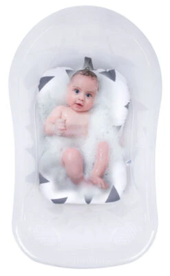 Sevibaby Cozy Triangle Grey Baby Badkussen 69-141 10 Sevibaby Cozy Triangle Grey Baby Badkussen 69-141 -Baby Thuis Verkoop Sevibaby Cozy Triangle Grey Baby Badkussen 69 141 3