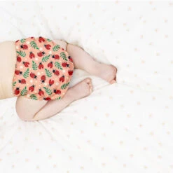 Bambino Mio MioSolo Loveable Ladybug Wasbare Luier BM-5SO-LBUG -Baby Thuis Verkoop bambino mio miosolo loveable ladybug wasbare luier bm 5so lbug.3 1920x1920