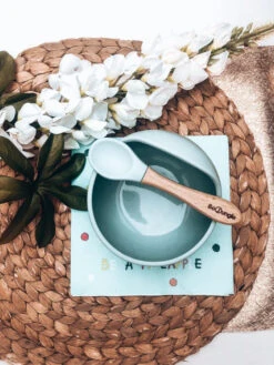 Bo Jungle B-Suction Bowl Blauw Kommetje Met Lepel B500610 14 Bo Jungle B-Suction Bowl Blauw Kommetje Met Lepel B500610 -Baby Thuis Verkoop bo jungle b suction bowl blauw kommetje met lepel b500610 11