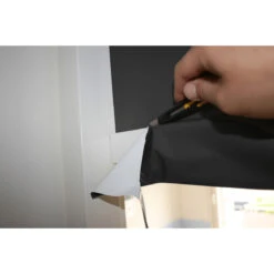 Little Luca Black Out Blinds Sticky Verduisteringsgordijn DDD50262 6 Little Luca Black Out Blinds Sticky Verduisteringsgordijn DDD50262 -Baby Thuis Verkoop bovenraampje bijsnijdenpng