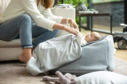 Doomoo Seat'n Swing Grijs Zitzak 02 -Baby Thuis Verkoop doomoo seat grijs zitzak 02 7