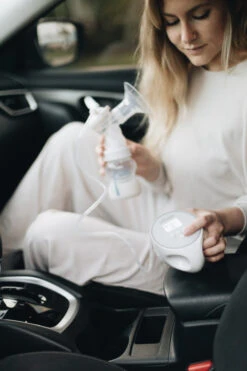 Dr. Brown's Enkele Elektrische Borstkolf BF103-E/F-INTL -Baby Thuis Verkoop dr. brown s enkele elektrische borstkolf bf103 ef intl 3