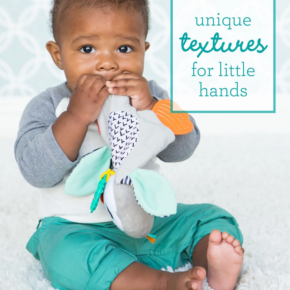 Infantino Cuddly Pinguin Bijtspeeltje BK-316329 4 Infantino Cuddly Pinguin Bijtspeeltje BK-316329 - Afbeelding 2