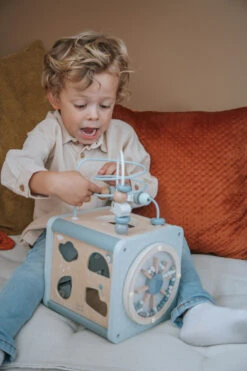 Label Label Blauw Houten Activiteitenkubus LLWT-34307 16 Label Label Blauw Houten Activiteitenkubus LLWT-34307 -Baby Thuis Verkoop label label blauw houten activiteitenkubus llwt 34307 6