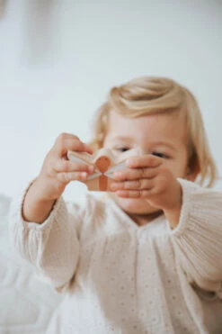 Label Label Nougat Houten Tuimelring Piramide LLWT-34383 -Baby Thuis Verkoop label label nougat houten tuimelring piramide llwt 34383 4