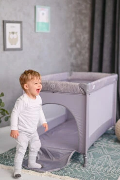 Lorelli Torino Misty Rose Campingbed 1008045-2122 18 Lorelli Torino Misty Rose Campingbed 1008045-2122 -Baby Thuis Verkoop lorelli torino campingbed 1008045 10 1