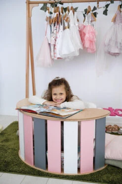 Luna Toys Houten Tafelblad Voor Schommelstoel LU-36912 11 Luna Toys Houten Tafelblad Voor Schommelstoel LU-36912 -Baby Thuis Verkoop luna toys houten tafelblad voor schommelstoel lu 36912 3