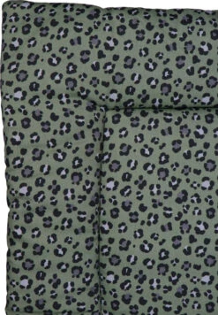 MamaLoes Panter Groen 80 X 100 Cm Omkeerbaar Boxkleed ML020227 -Baby Thuis Verkoop mamaloes panther army green omkeerbaar boxkleed ml3438 03