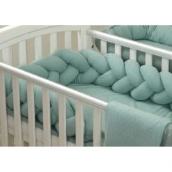 MamaLoes Amy Ajour Stonegreen 210 Cm Braided Bedbumper 84270 -Baby Thuis Verkoop mamaloes amy ajour stonegreen 210 cm braided bedbumper 84270 5