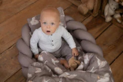 MamaLoes Amy Bamboo Nature Goose Nut 60 X 80 Cm Deken 82666 -Baby Thuis Verkoop mamaloes amy bamboo nature goose nut 3 1