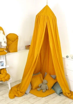 MamaLoes Amy Pure Okergeel Klamboe 80076 -Baby Thuis Verkoop mamaloes amy pure okergeel klamboe 80076