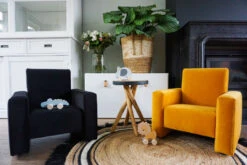 Ding Jamie Velvet Zwart Kinderfauteuil DI-34203 -Baby Thuis Verkoop mamaloes ding jamie 14 5