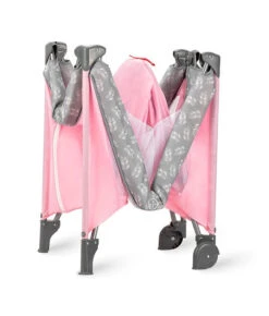 Momi Belove Pink Campingbed LOZE00016 23 Momi Belove Pink Campingbed LOZE00016 -Baby Thuis Verkoop momi belove pink campingbed loze00016 6