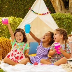 Munchkin Nibbles & Giggles Blue Gift Set 051877 16 Munchkin Nibbles & Giggles Blue Gift Set 051877 -Baby Thuis Verkoop munchkin nibbles giggles blue gift set 051877 5