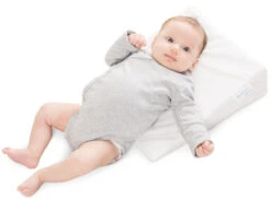 Doomoo Rest Easy Klein Hellend Vlak Kussen 30 Cm 40 040 008 -Baby Thuis Verkoop rest easy small with baby on mattress
