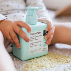 Suavinex 300ml Baby Bad Set SXSSET901723 -Baby Thuis Verkoop suavinex baby 300ml hydraterende body lotion .sfeer1 1