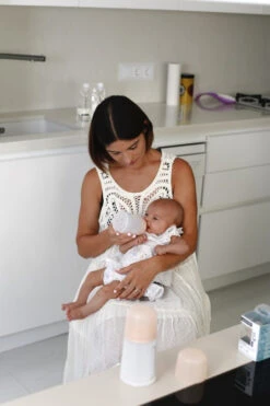 Suavinex Zero.Zero Anti-Colic Medium Flow Zuigfles 270ml SXZBRF050012 17 Suavinex Zero.Zero Anti-Colic Medium Flow Zuigfles 270ml SXZBRF050012 -Baby Thuis Verkoop suavinex zer .zer anti colic zuigfles 6 2