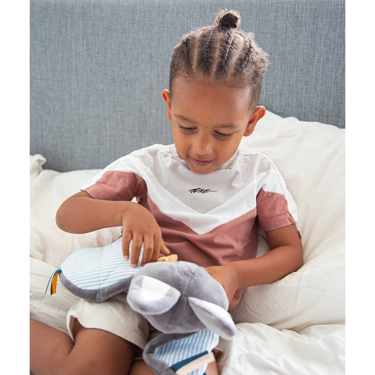 Tryco Vleermuis Bruce 28 Cm Knuffel TR-243332 10 Tryco Vleermuis Bruce 28 Cm Knuffel TR-243332 - Afbeelding 8