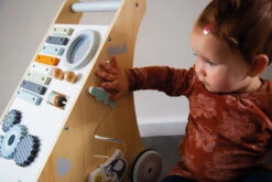 Tryco Houten Activiteiten Loopwagen TR-303012 -Baby Thuis Verkoop tryco houten activiteiten loopwagen05