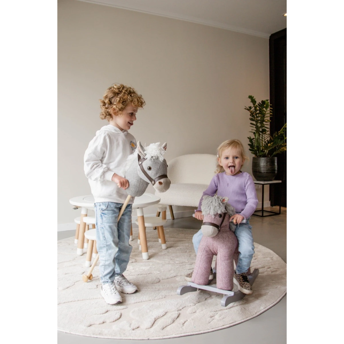 Tryco Milo Grijs Stokpaard Met Geluid TR-120112 9 Tryco Milo Grijs Stokpaard Met Geluid TR-120112 - Afbeelding 7