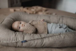 Zaffiro Geo Burgund Babynest 9989 -Baby Thuis Verkoop zaffiro geo burgund babynest 9989 1